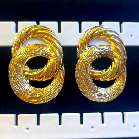 🧡Earrings🧡 - Picture 2 of 4